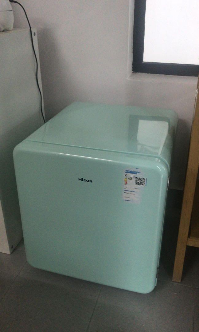 hicon mini refrigerator