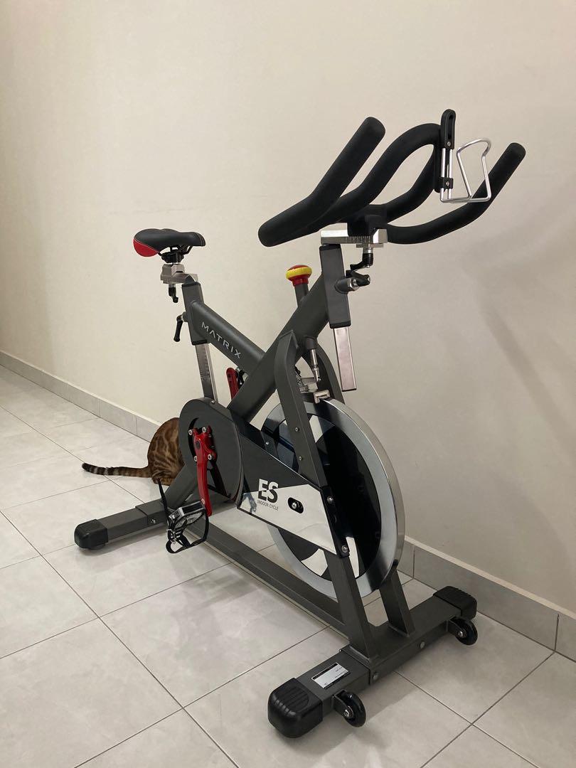 matrix fitness es indoor cycle