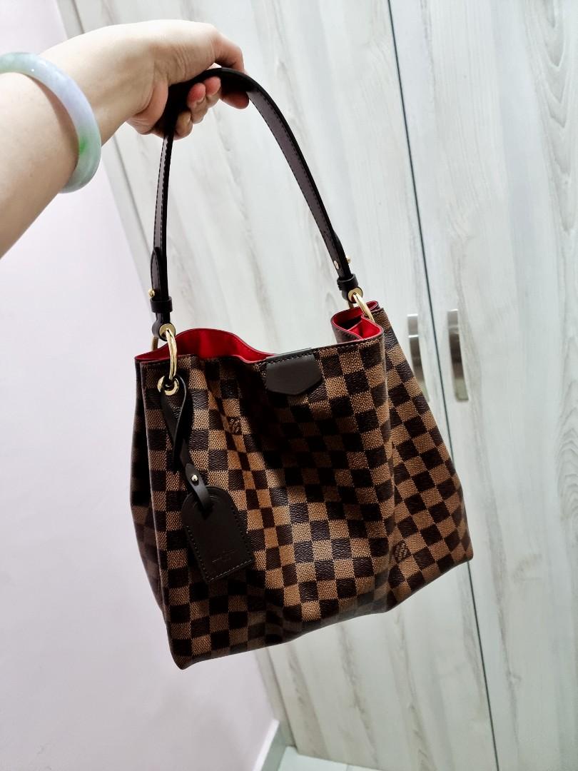 Louis Vuitton siena Pm, Women's Fashion, Bags & Wallets, Purses & Pouches  on Carousell