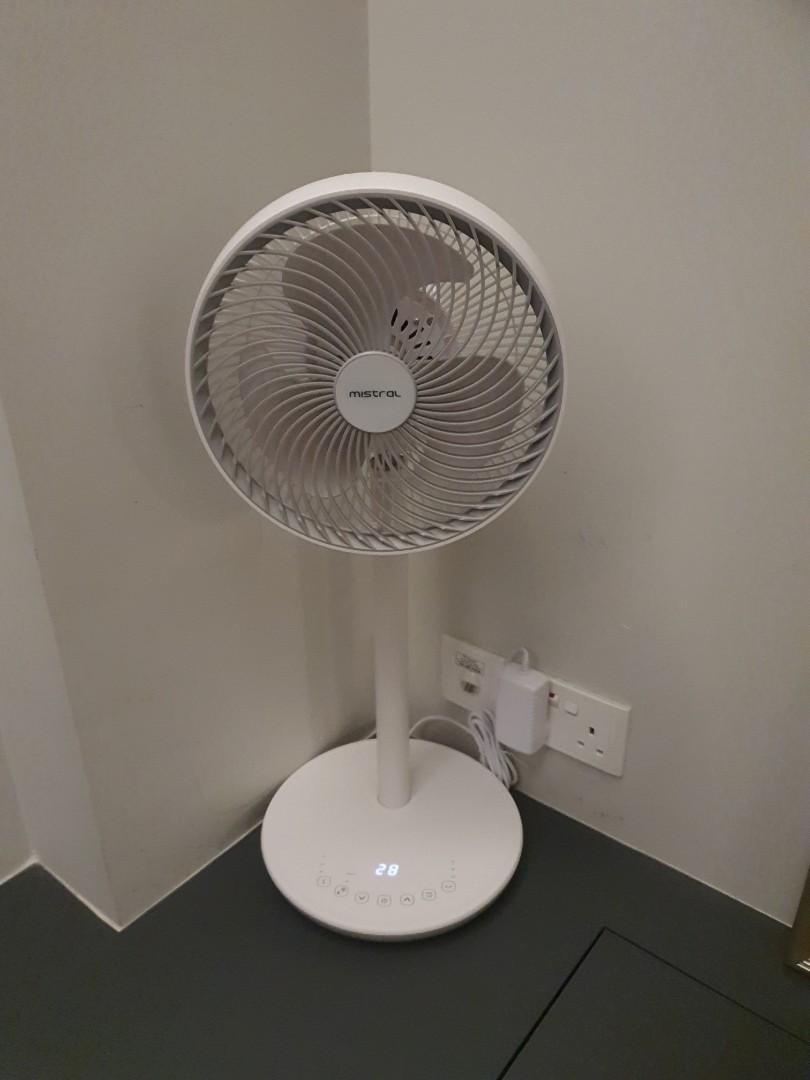 Mistral 9” DC High Velocity Fan with Remote Control MHV1010DR