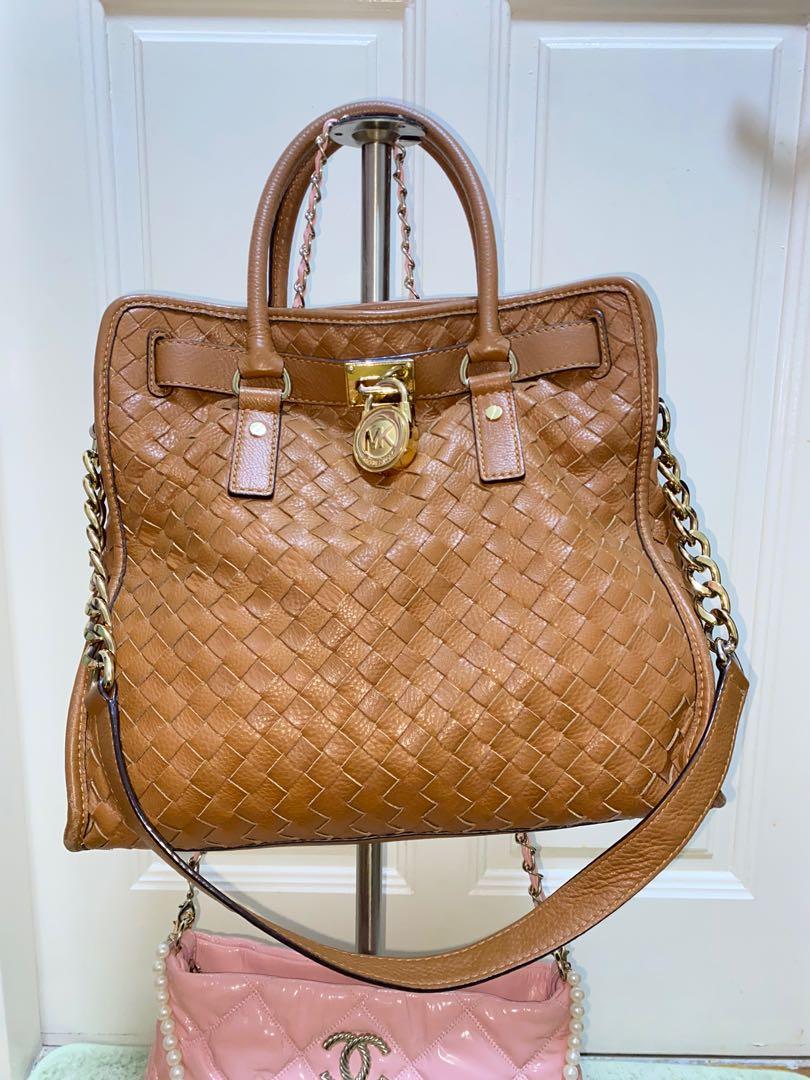 Michael Kors woven Bag, Women's Fashion, Bags & Wallets, Purses & Pouches  on Carousell