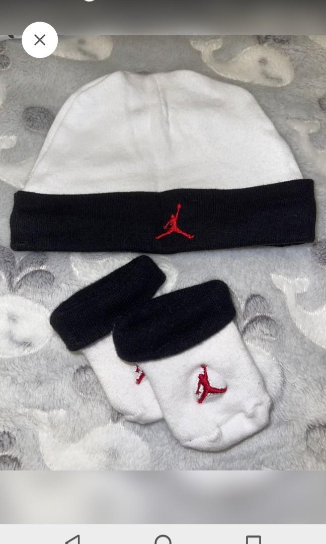 Jordan infant hat store and booties