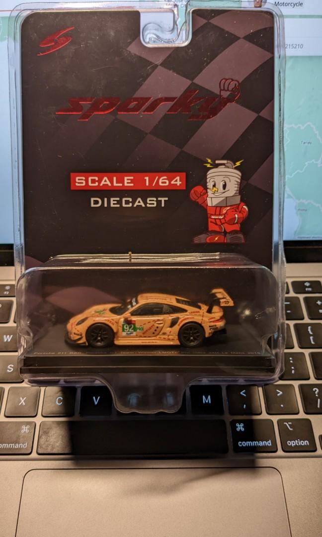 Maisto 1:64 Design Custom Hauler Mack Anthem Nissan Nismo Car Transporter Black Maisto 1:64 Design Custom Hauler Mack Anthem Nissan Nismo Car Transporter Black