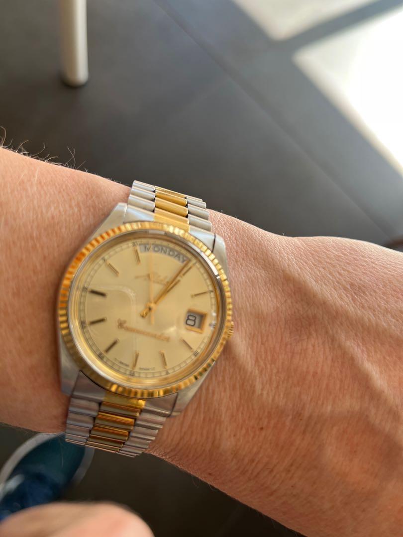 Mido commander day date, Luxury, Watches on Carousell