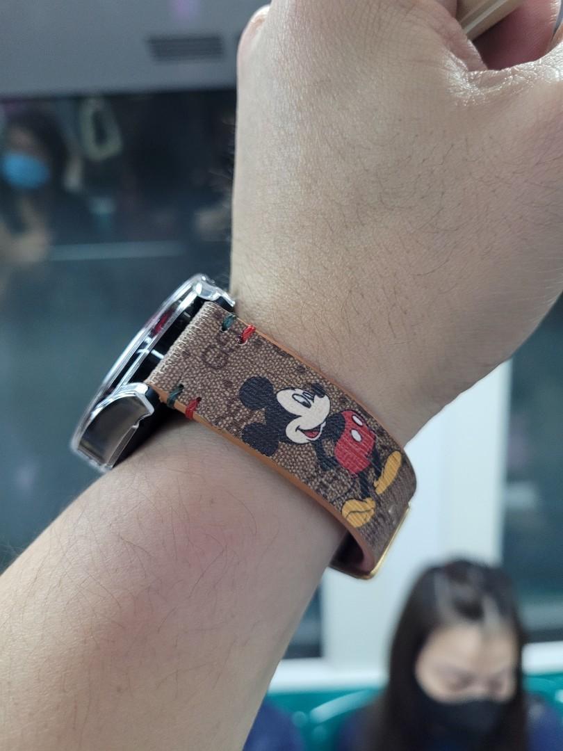 Gucci mickey mouse discount apple watch band