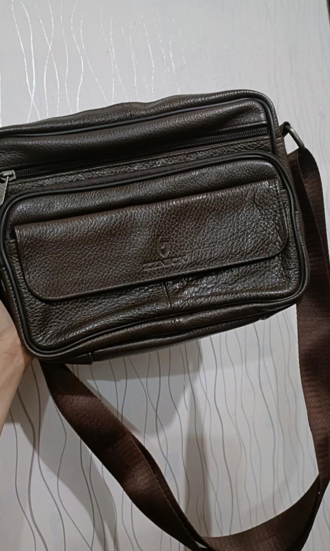 Zznick leather sling bag Men s Fashion Bags Sling Bags on Carousell