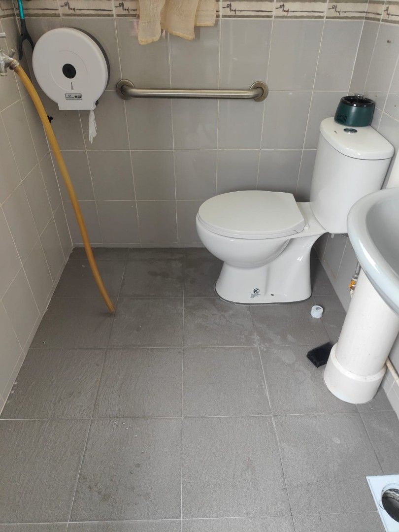 Squat bowl convert to sitting toilet bowl, Furniture & Home Living