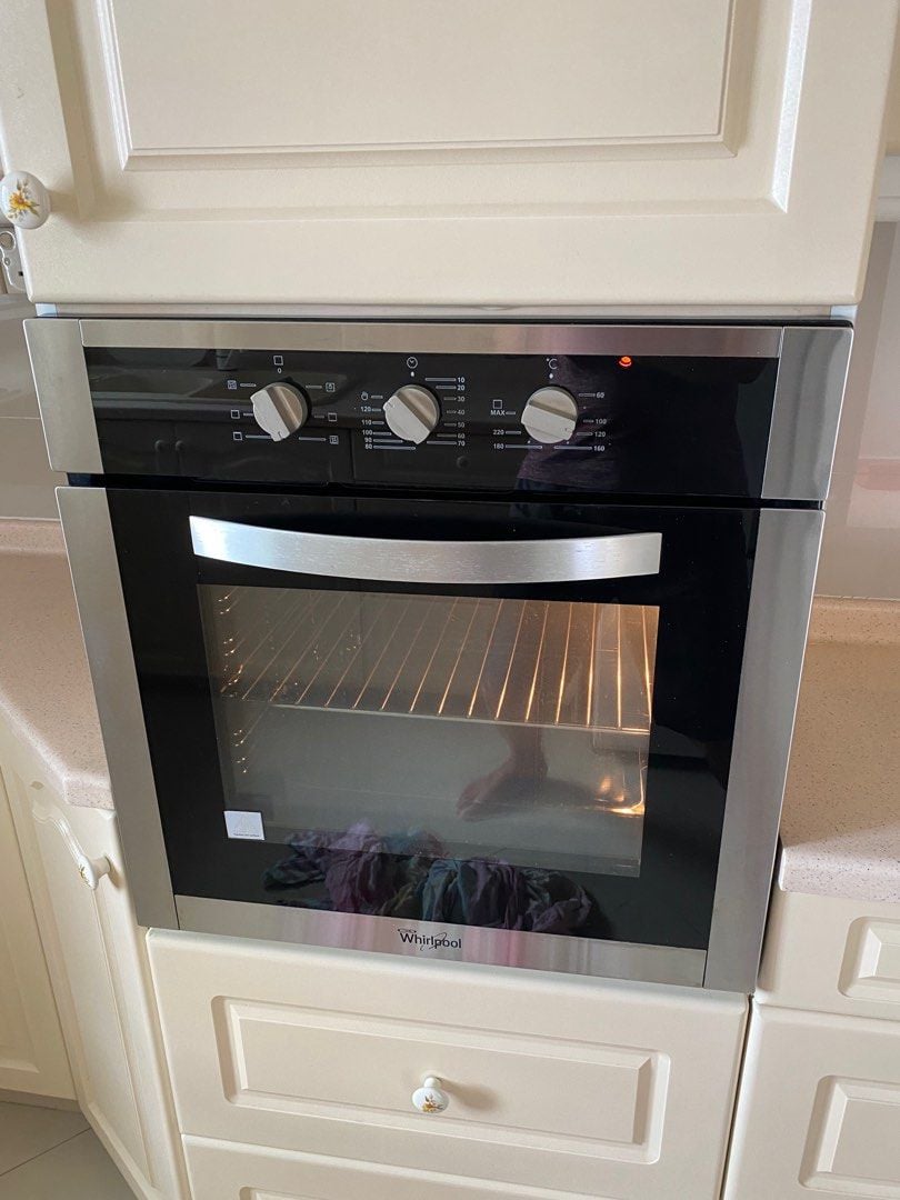 Buili in oven (warranty), TV & Home Appliances, Kitchen Appliances