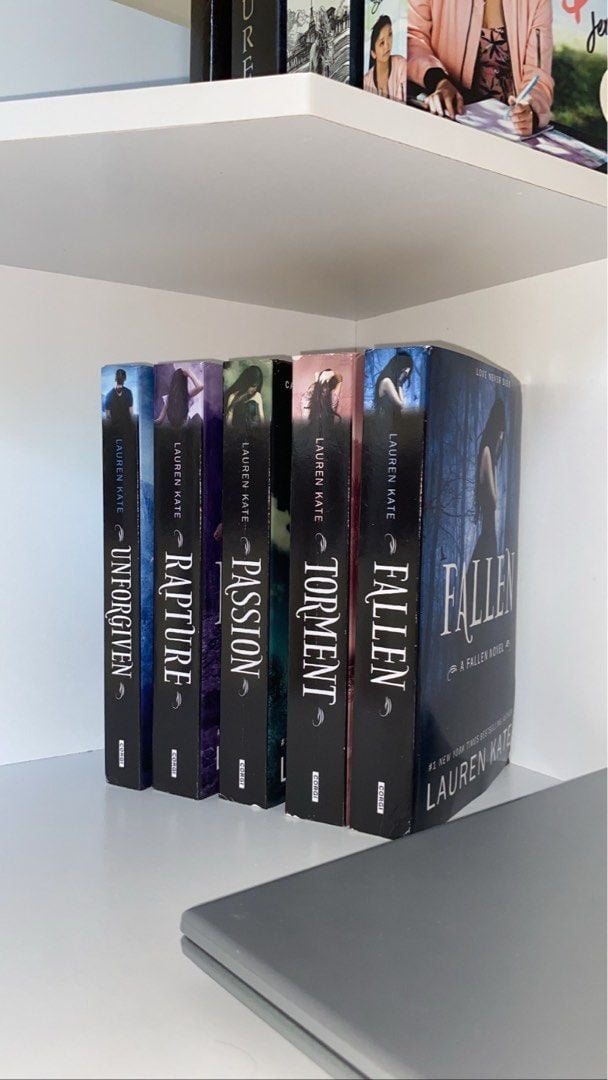 The Fallen Series: 4-Book Collection by Lauren Kate: 9780385384612 |  : Books