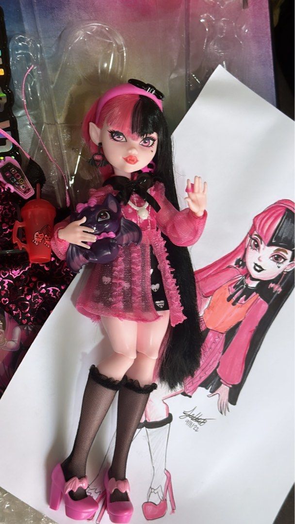 BRATZ SLUMBER PARTY CLOE, Hobbies & Toys, Toys & Games on Carousell