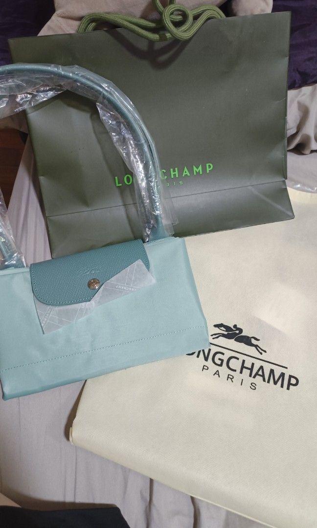 💯Longchamp LE PLIAGE LGP Clutch - Multicolor, Women's Fashion, Bags &  Wallets, Clutches on Carousell