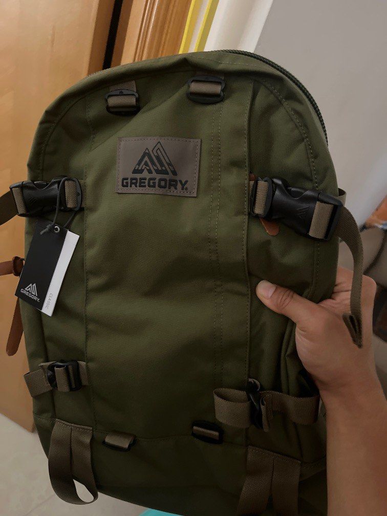 Gregory All Day Olive