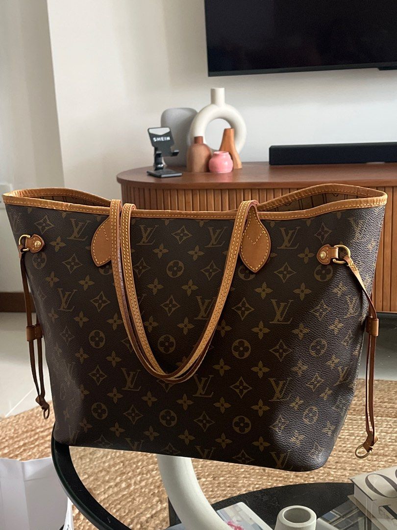 LOUIS VUITTON Neverfull Size MM Noir M46040 Monogram Empreinte Leather–  GALLERY RARE Global Online Store