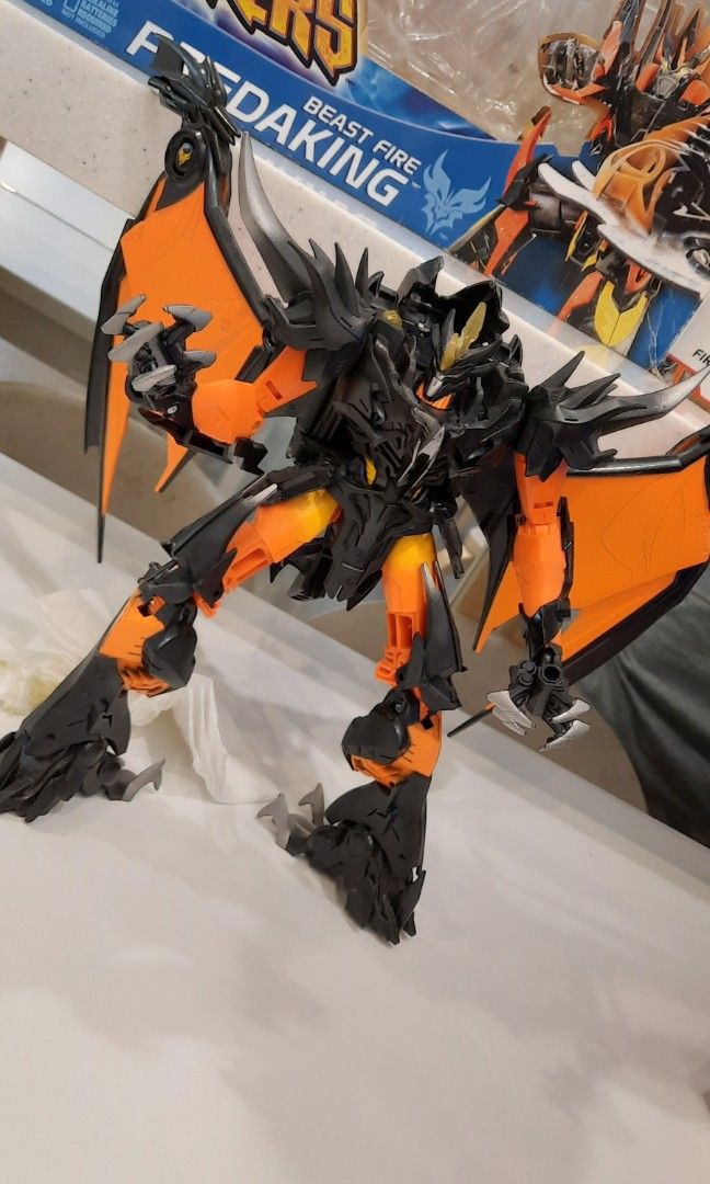 Ultimate Beast Fire Predaking  Transformers Prime Beast Hunters