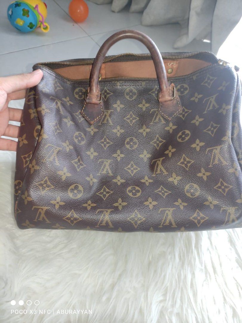 LV MONOGRAM BOSSPHORE, Luxury, Bags & Wallets on Carousell