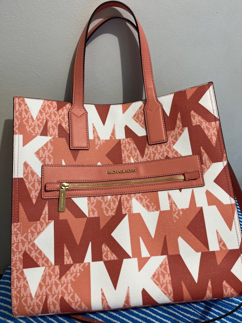 Michael Kors Kenly Large Graphic Logo Tote Bag Brown+ wallet one