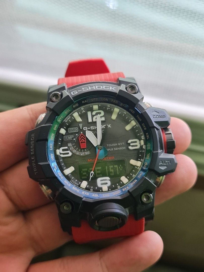 Mudmaster rescue outlet red