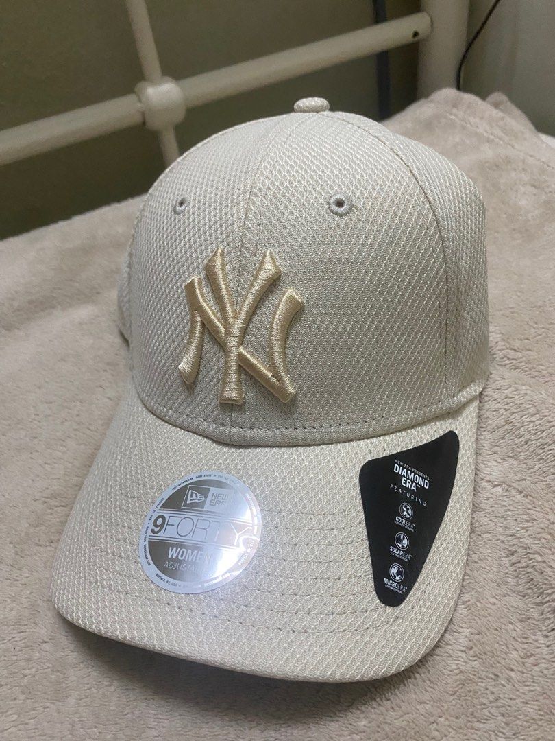 New York Yankees Tonal Repreve 9FORTY Stone/Stone Adjustable - New