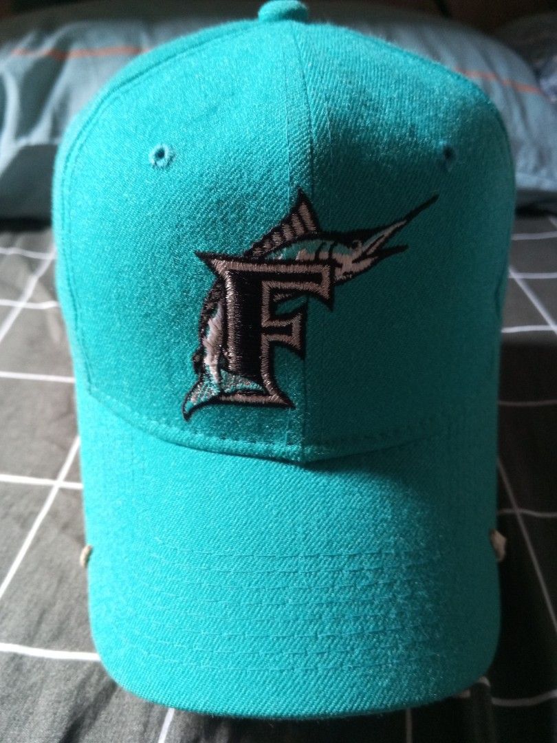 Florida Marlins VTG SS Fitted Hat