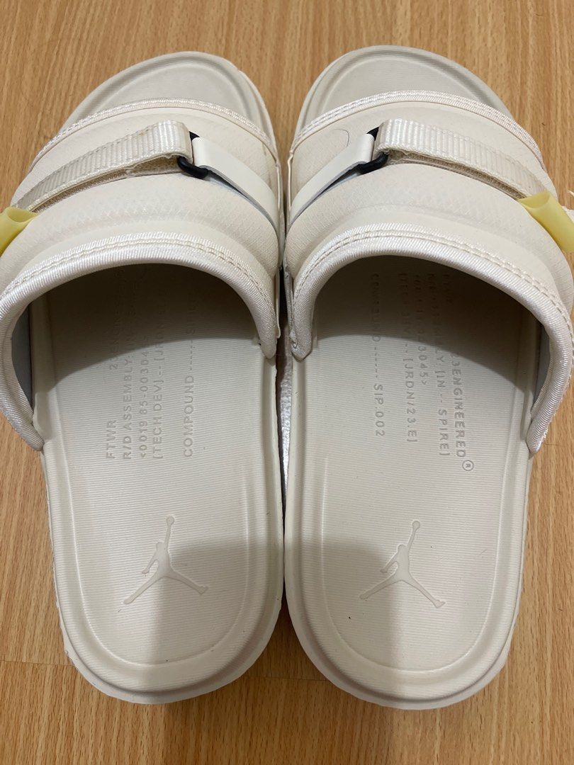 LIMITED COLOR!! Air Jordan Super Play Slide 'Coconut Milk' DM1683