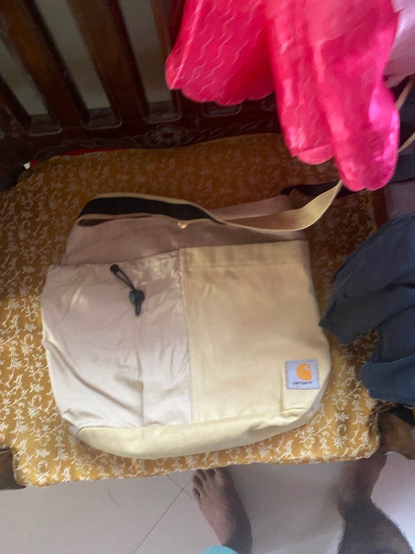 Dusty Hamilton Brown  Carhartt Medley Shoulder Bag