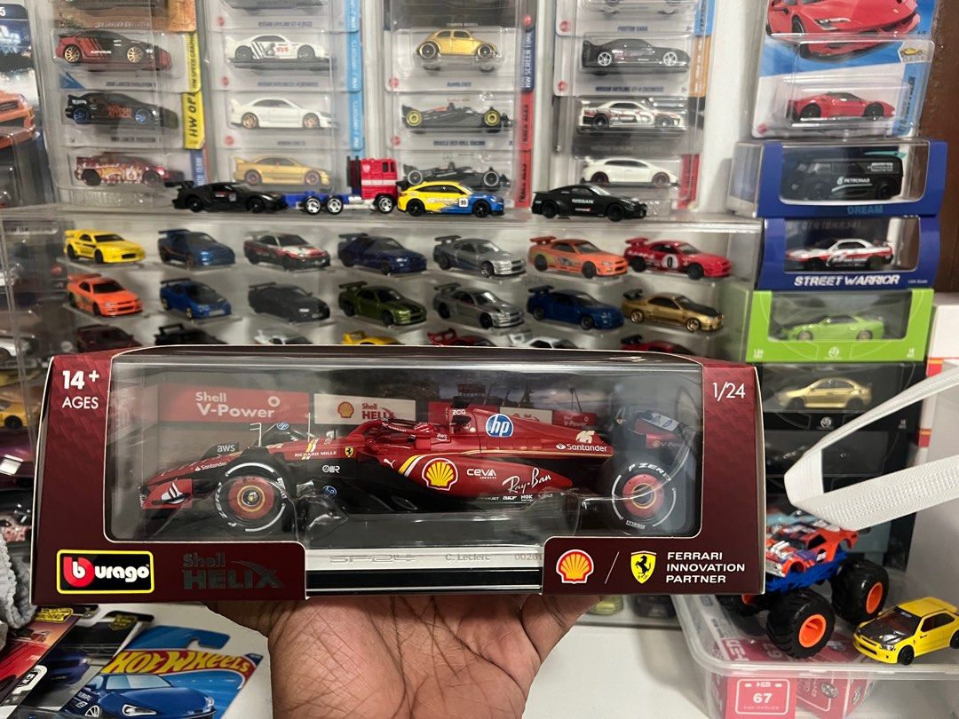 FamilyMart Miniature Freezer Model & Vending Machine Building Block ...